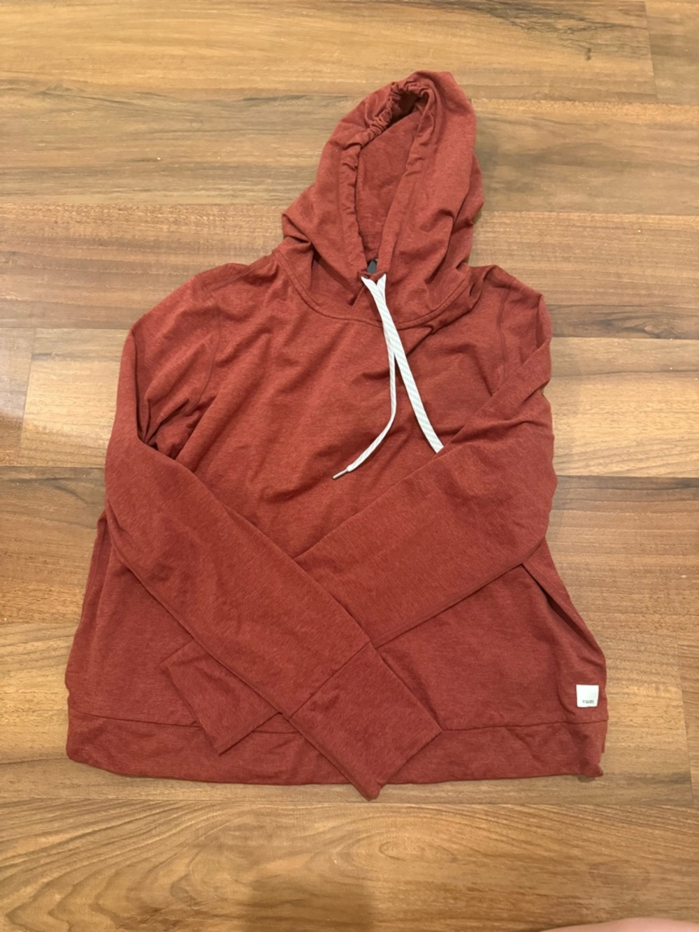 Vuori Longsleeve Sweatshirt